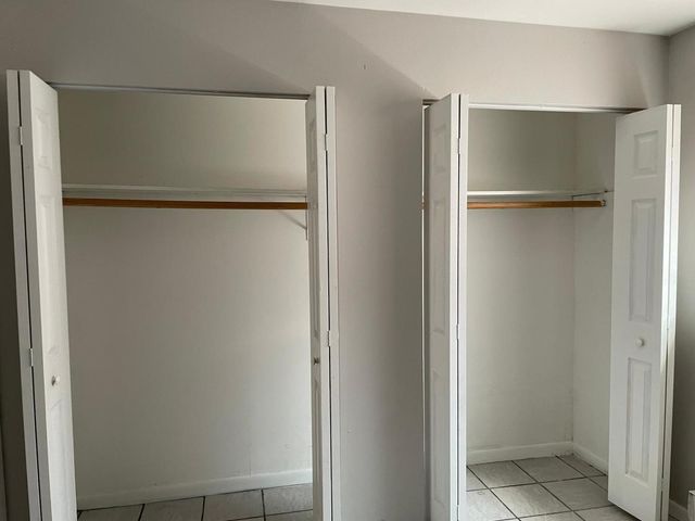 1751 Felten Road 1, Aurora, IL 60505