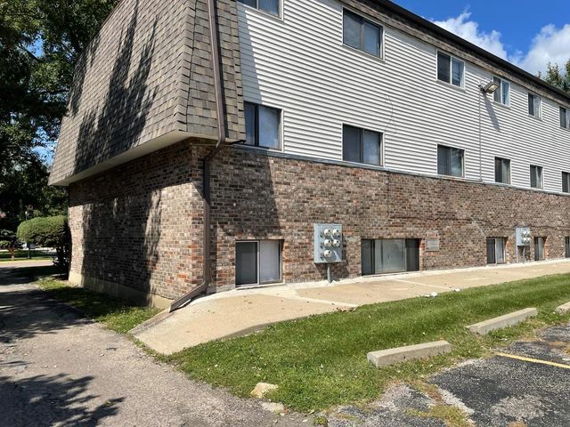 1751 Felten Road 1, Aurora, IL 60505