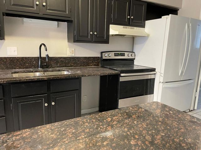 1751 Felten Road 1, Aurora, IL 60505