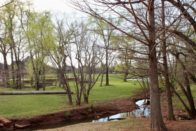 15513 Swallowtail Road, Edmond, OK 73013