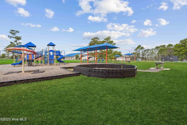 941 Plymouth Road, Southport, NC 28461