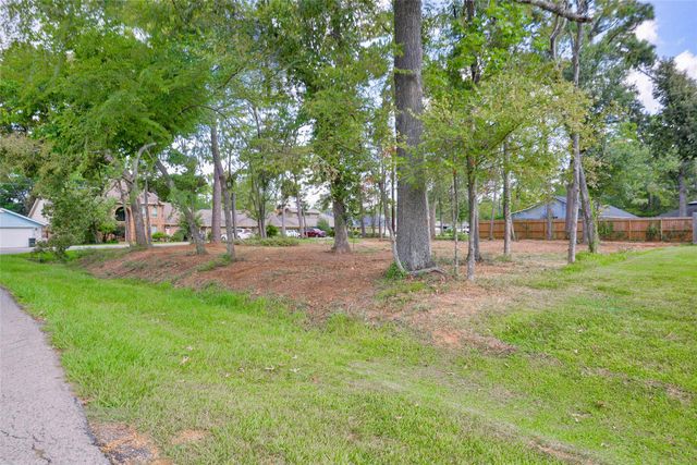 18318 Crosswinds Way, Crosby, TX 77532