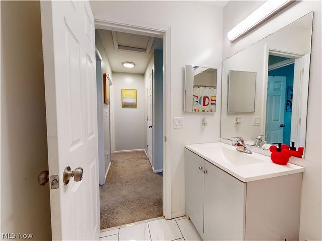 8801 Clark Avenue, Cleveland, OH 44102