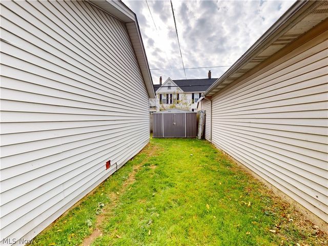8801 Clark Avenue, Cleveland, OH 44102