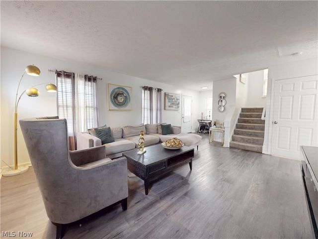 8801 Clark Avenue, Cleveland, OH 44102