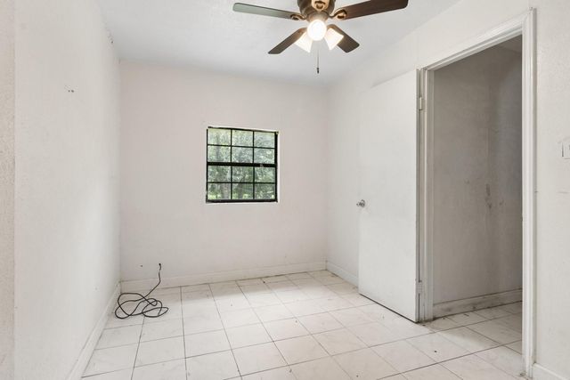 1002 Grenfell Lane, Houston, TX 77076