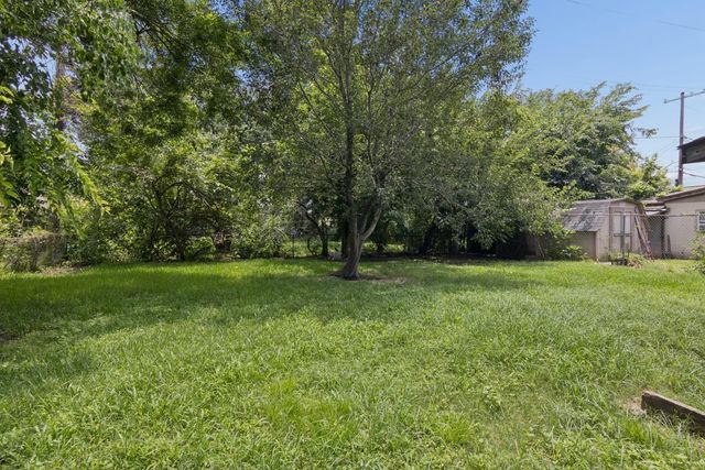 1002 Grenfell Lane, Houston, TX 77076
