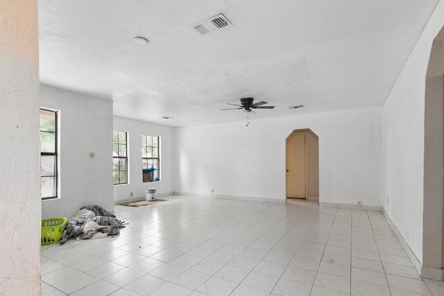 1002 Grenfell Lane, Houston, TX 77076