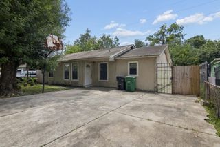 1002 Grenfell Lane, Houston, TX 77076