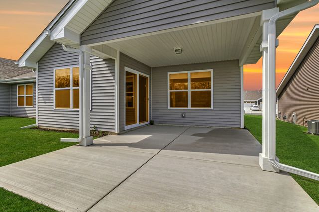 12765 Woodside Drive, Cedar Lake, IN 46303