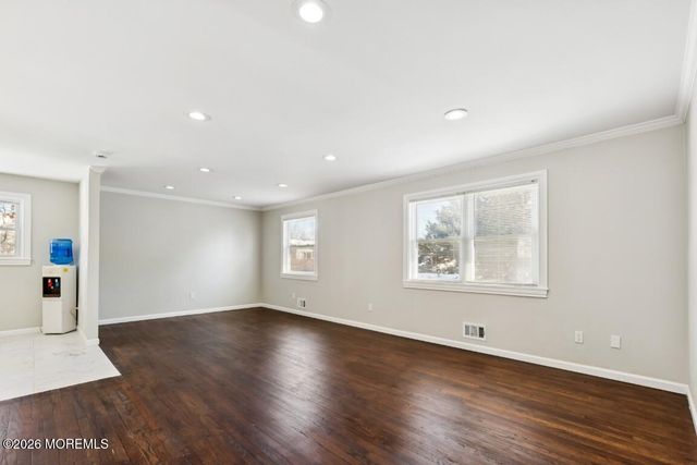 96 Twin Rivers Drive, Toms River, NJ 08753