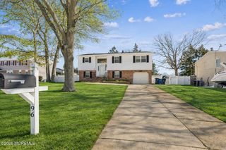 96 Twin Rivers Drive, Toms River, NJ 08753
