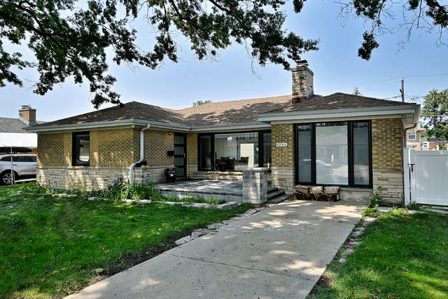 4944 Jarvis Avenue, Skokie, IL 60077