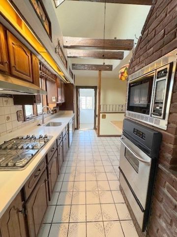 86 Elmer Road 2, Boston, MA 02124