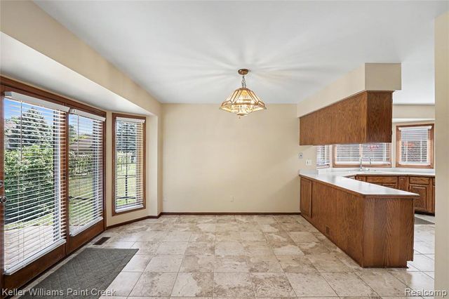 4847 Bayleaf Drive, Sterling Heights, MI 48314