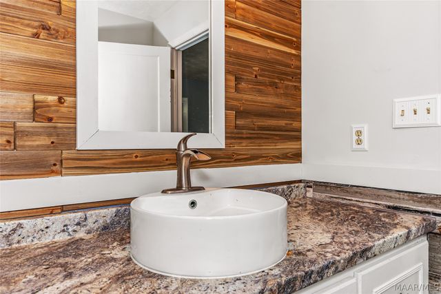 12275 Central Plank Road, Eclectic, AL 36024