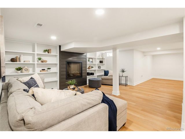 2005 Nelson St, Lakewood, CO 80215