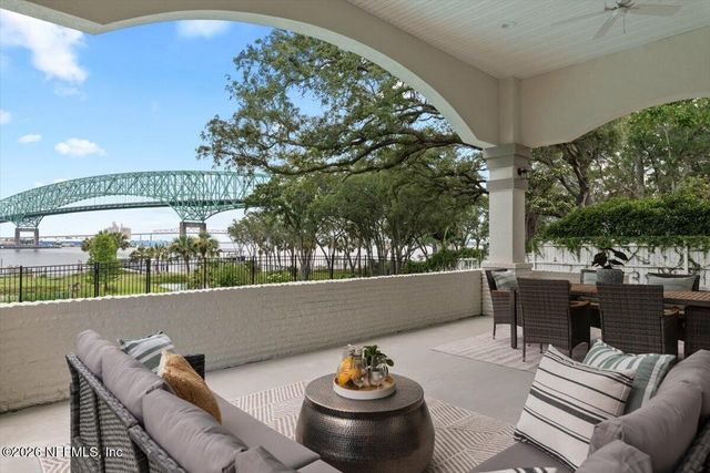 3845 HARBOR Drive, Jacksonville, FL 32207
