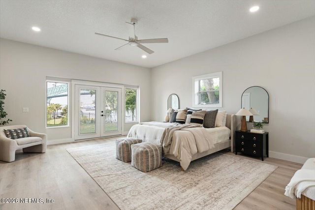 3845 HARBOR Drive, Jacksonville, FL 32207