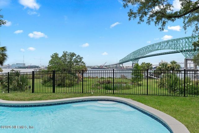 3845 HARBOR Drive, Jacksonville, FL 32207