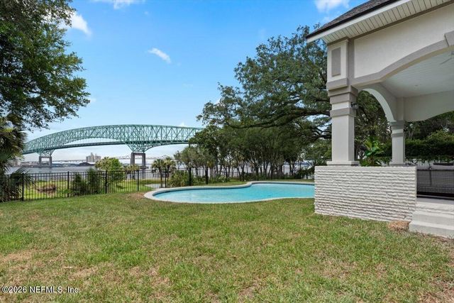 3845 HARBOR Drive, Jacksonville, FL 32207