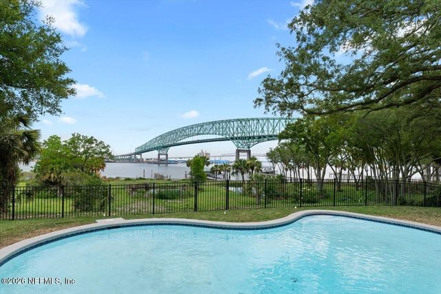 3845 HARBOR Drive, Jacksonville, FL 32207