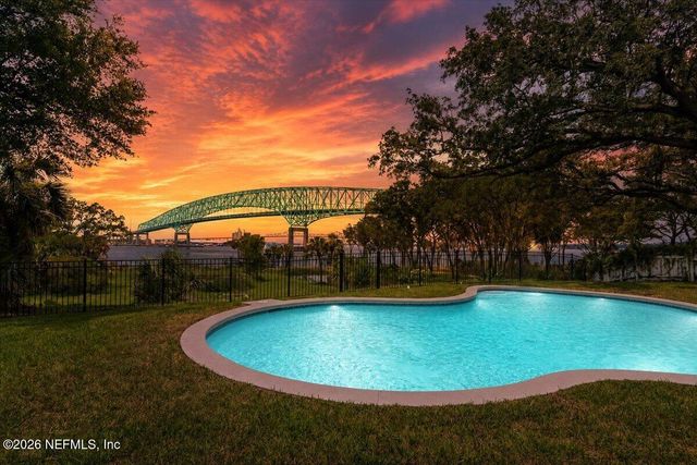 3845 HARBOR Drive, Jacksonville, FL 32207