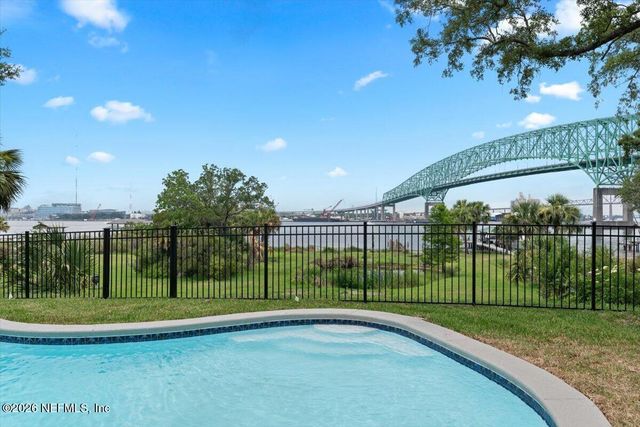 3845 HARBOR Drive, Jacksonville, FL 32207