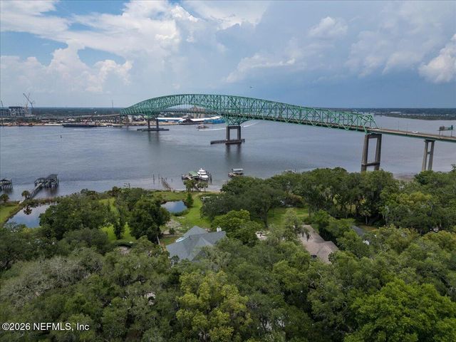 3845 HARBOR Drive, Jacksonville, FL 32207