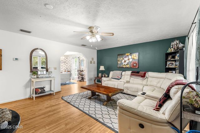 1633 Cox Street, Panama City, FL 32409