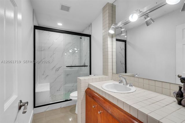 3685 W 9th Ave, Hialeah, FL 33012