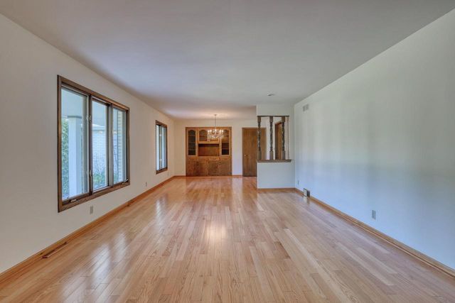 3910 Fresno ROAD, Brookfield, WI 53045