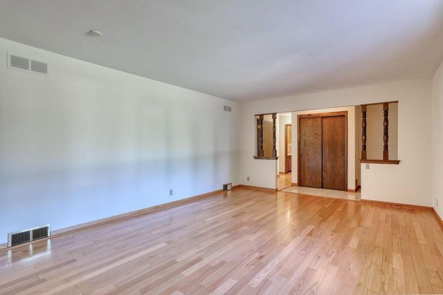 3910 Fresno ROAD, Brookfield, WI 53045