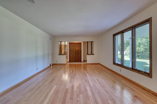 3910 Fresno ROAD, Brookfield, WI 53045