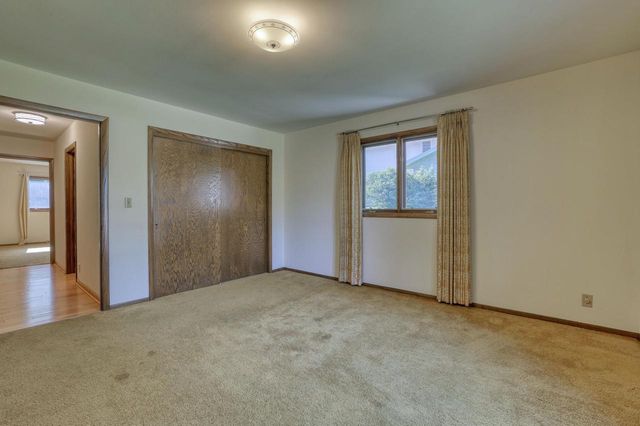 3910 Fresno ROAD, Brookfield, WI 53045