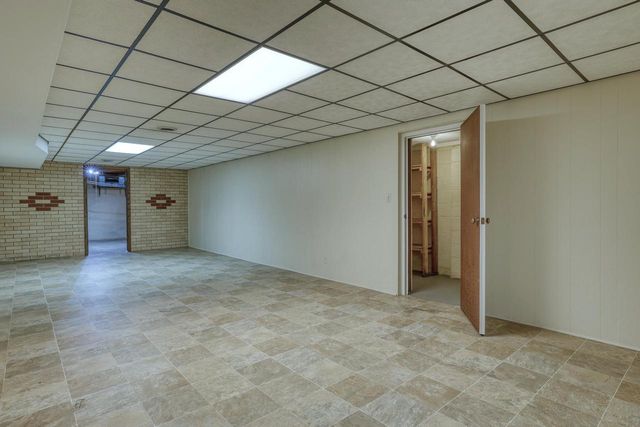 3910 Fresno ROAD, Brookfield, WI 53045