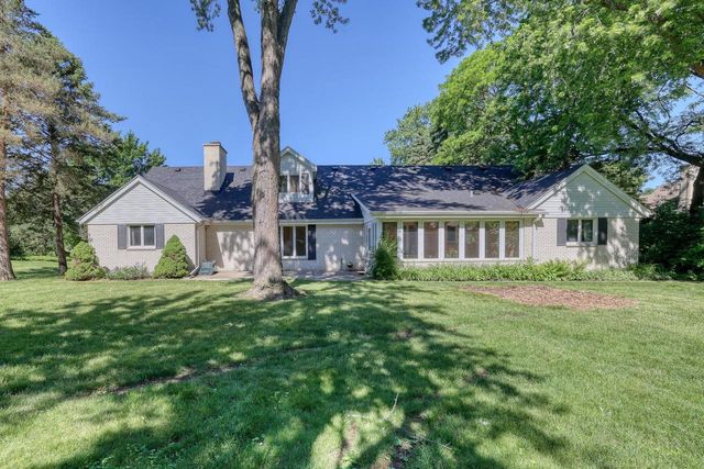 3910 Fresno ROAD, Brookfield, WI 53045