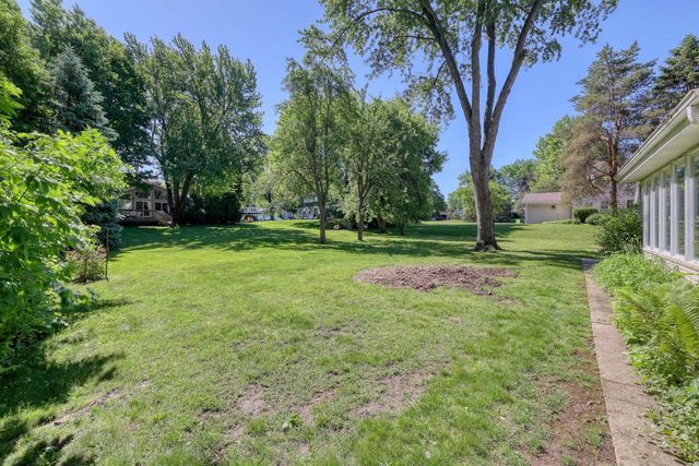 3910 Fresno ROAD, Brookfield, WI 53045