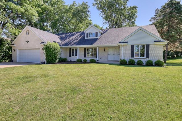 3910 Fresno ROAD, Brookfield, WI 53045