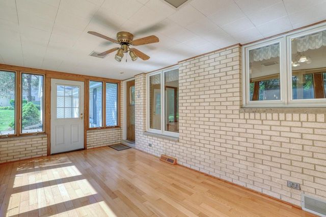 3910 Fresno ROAD, Brookfield, WI 53045