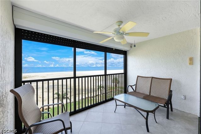 6400 Estero BLVD 402, Fort Myers Beach, FL 33931