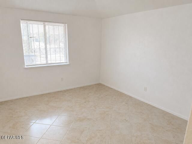 11710 DICK MAYERS Drive, El Paso, TX 79936