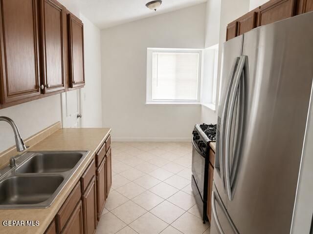 11710 DICK MAYERS Drive, El Paso, TX 79936