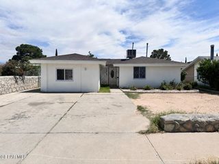 11710 DICK MAYERS Drive, El Paso, TX 79936