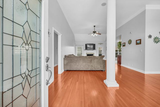 225 SPRING TERRACE LANE, Clarksville, TN 37040