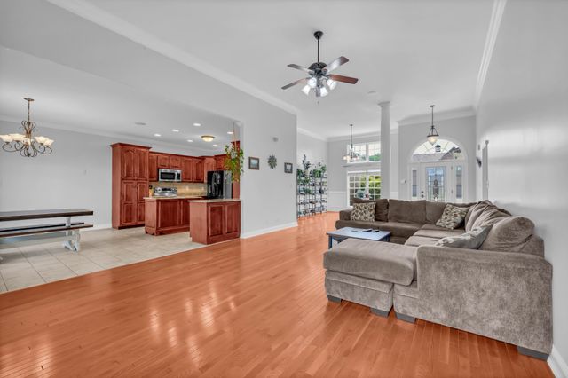 225 SPRING TERRACE LANE, Clarksville, TN 37040