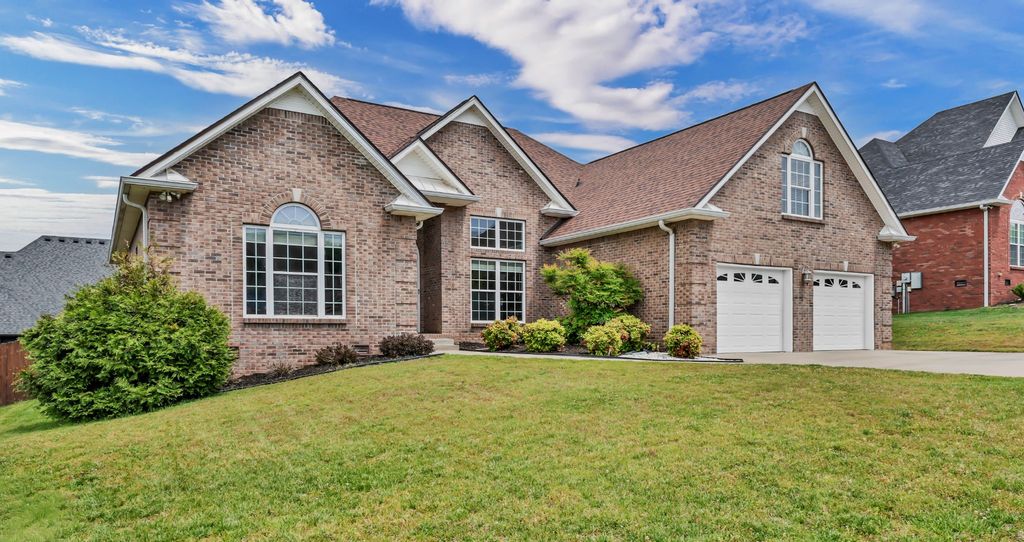 225 SPRING TERRACE LANE, Clarksville, TN 37040