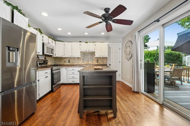 22 Summit Rd, Jefferson Twp., NJ 07438