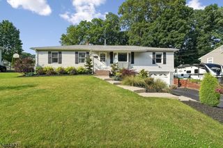 22 Summit Rd, Jefferson Twp., NJ 07438