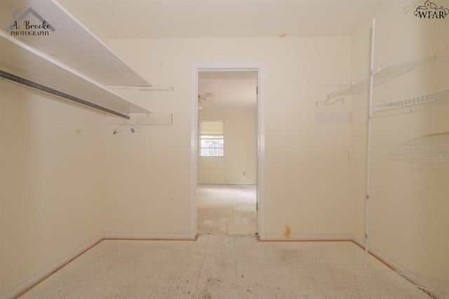 502 N HOOK STREET, Henrietta, TX 76365